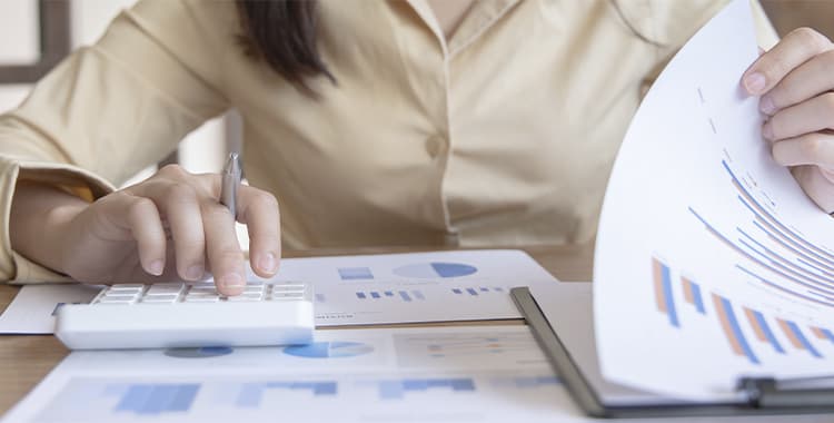 Aprenda como consultar seu score e aumentar sua pontuação de crédito