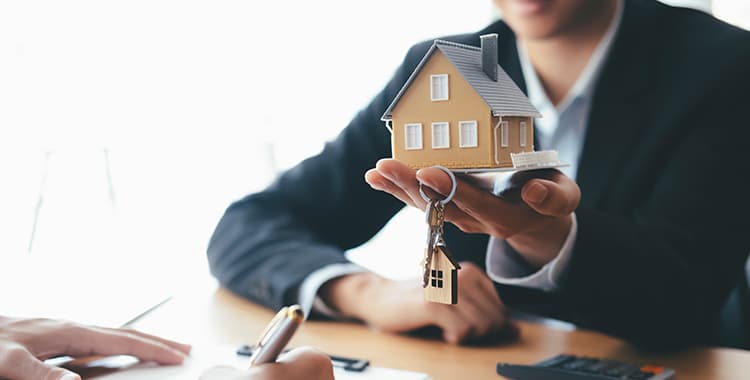 Mercado imobiliário 2023: Perspectivas e tendências