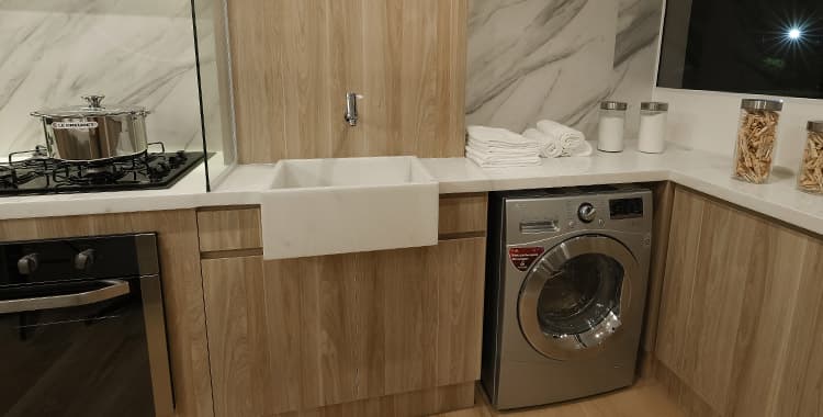 Dicas para planejar, organizar e decorar a área de serviços