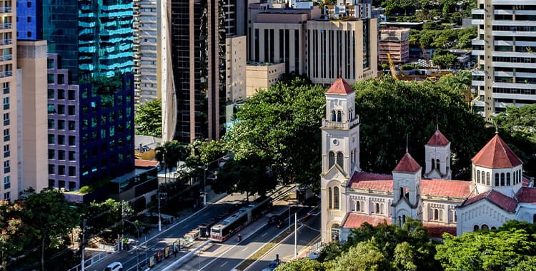 Como é o bairro de Moema e por que todos querem morar lá?